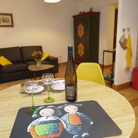 Au Buisson De Roses Colmar